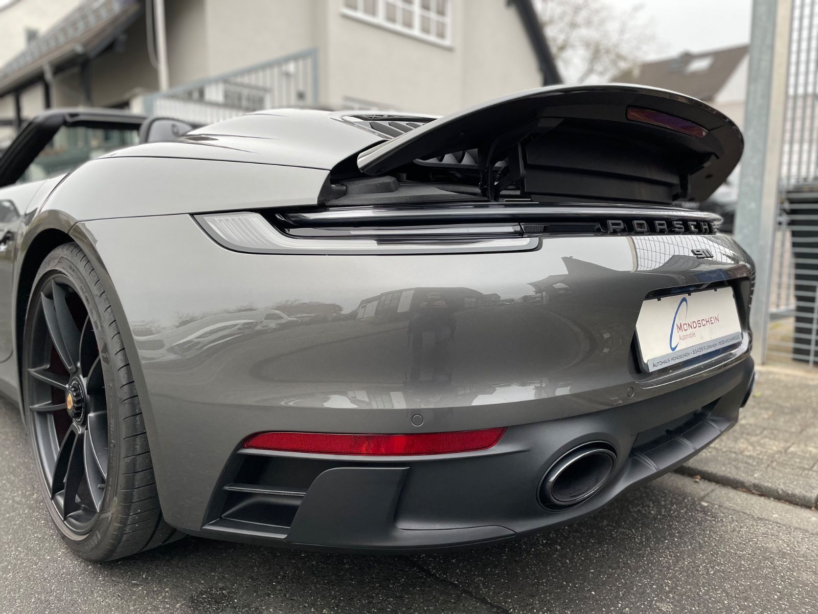 Fahrzeugabbildung Porsche 992 911 Carrera GTS Cabrio |Matrix|Bose|Carbon|