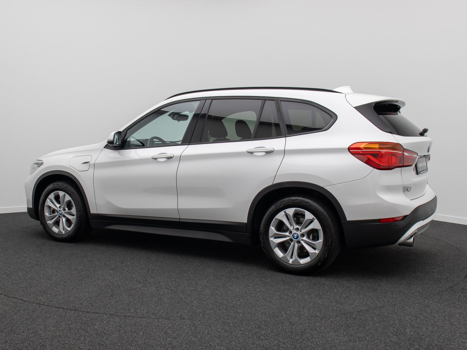 Fahrzeugabbildung BMW X1 xD25e Stop&Go Alarm DAB Kamera HiFi Lenkradhz