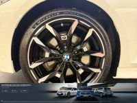 BMW 330 - Vorschau Bild 14