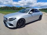 Mercedes-Benz E 400 4MATIC AMG Line Autom. AMG Line - Mercedes-Benz E 400 Gebrauchtwagen in Stuttgart