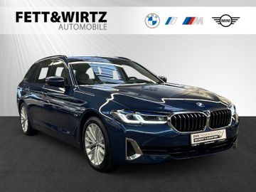 BMW Leasing Angebot: BMW 530e Touring Luxury|AHK|Head-Up|DAProf.|H/K