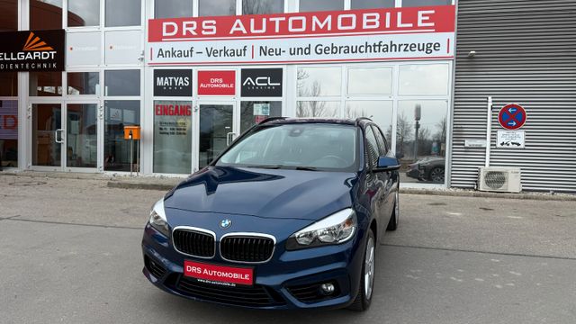 BMW 218 Active Tourer Sport Line/Navi/Pano/AHK