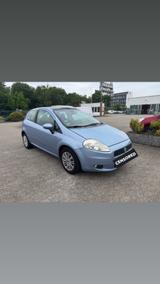 Fiat Punto 1.4 Active Panorama-Schiebedach tüv 05.28 - Fiat Punto in Essen