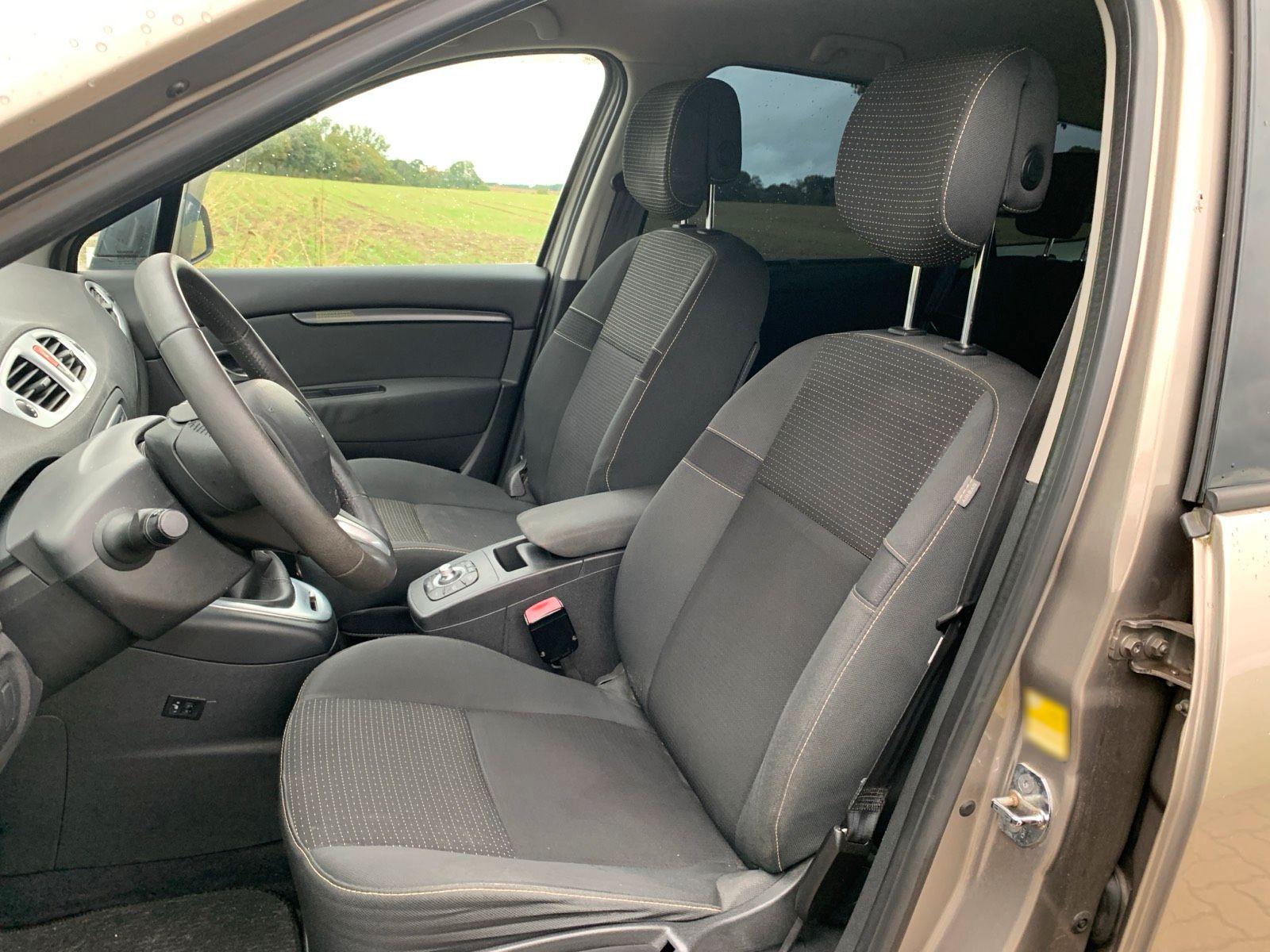 Renault Scenic 2010 — photo 6