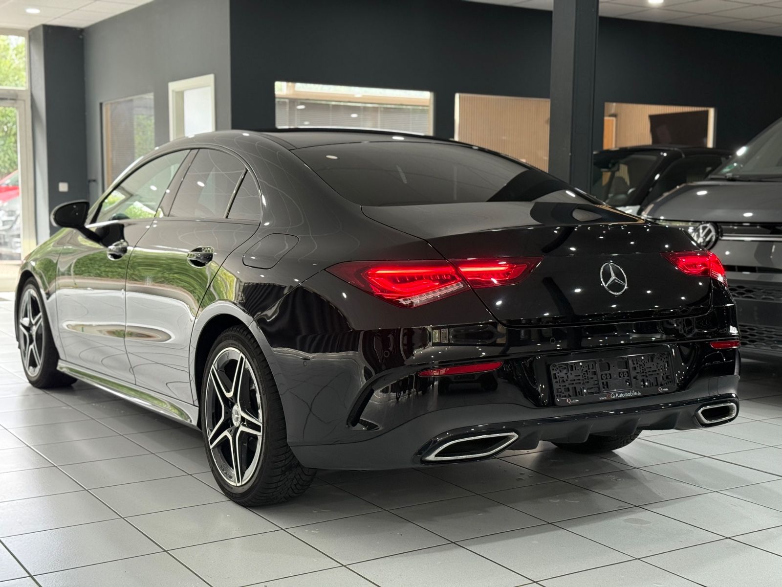 Mercedes-Benz CLA 180 Coupe AMG-LINE MBEAM KAMERA AMBIENTE foto 3