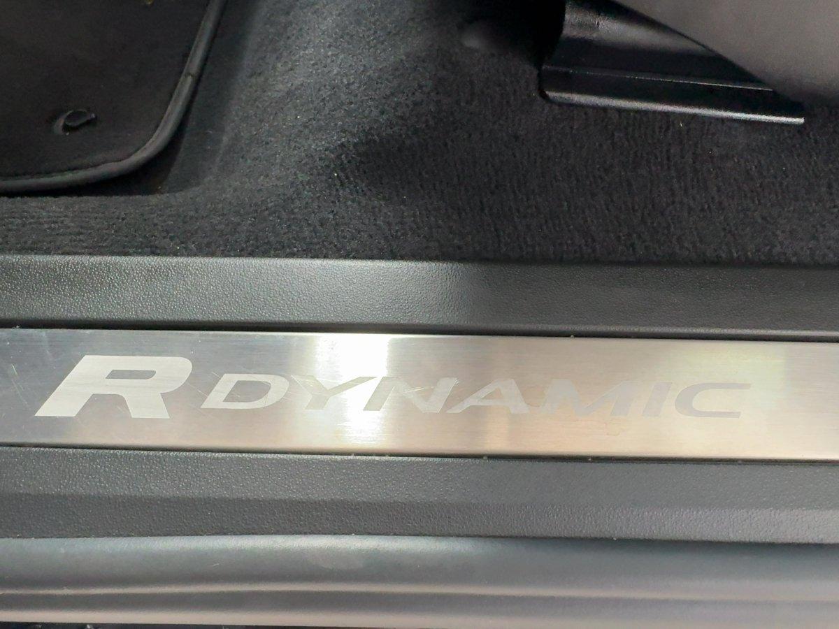 Land Rover EVOQUE P200 R-Dynamic SE Black Pack, SD, AHK