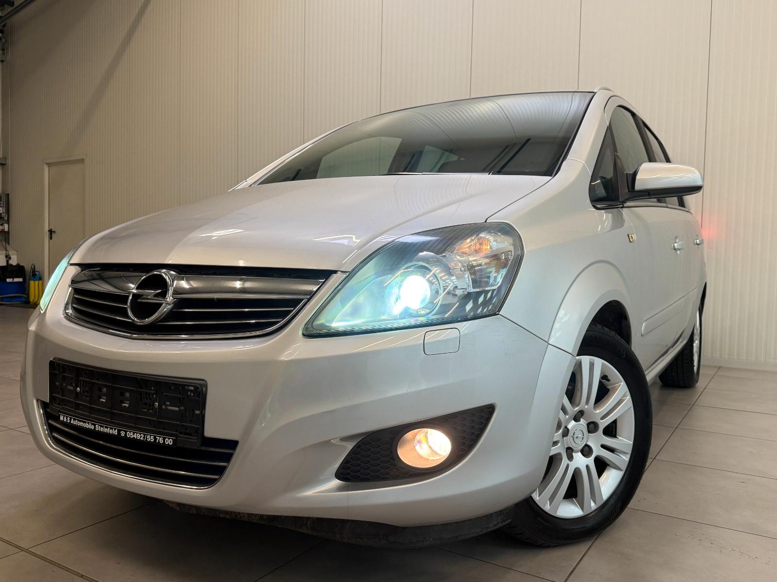 Opel Zafira B Innovation 7 SITZER / TEMPOMAT / XENON