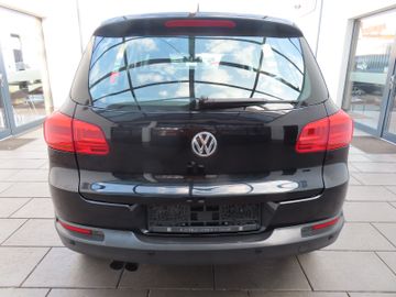 Volkswagen Tiguan - 5