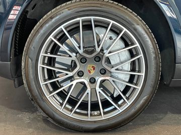 Porsche Cayenne - 3