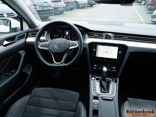 Passat Variant Elegance TDI DSG Matrix AHK Kam.