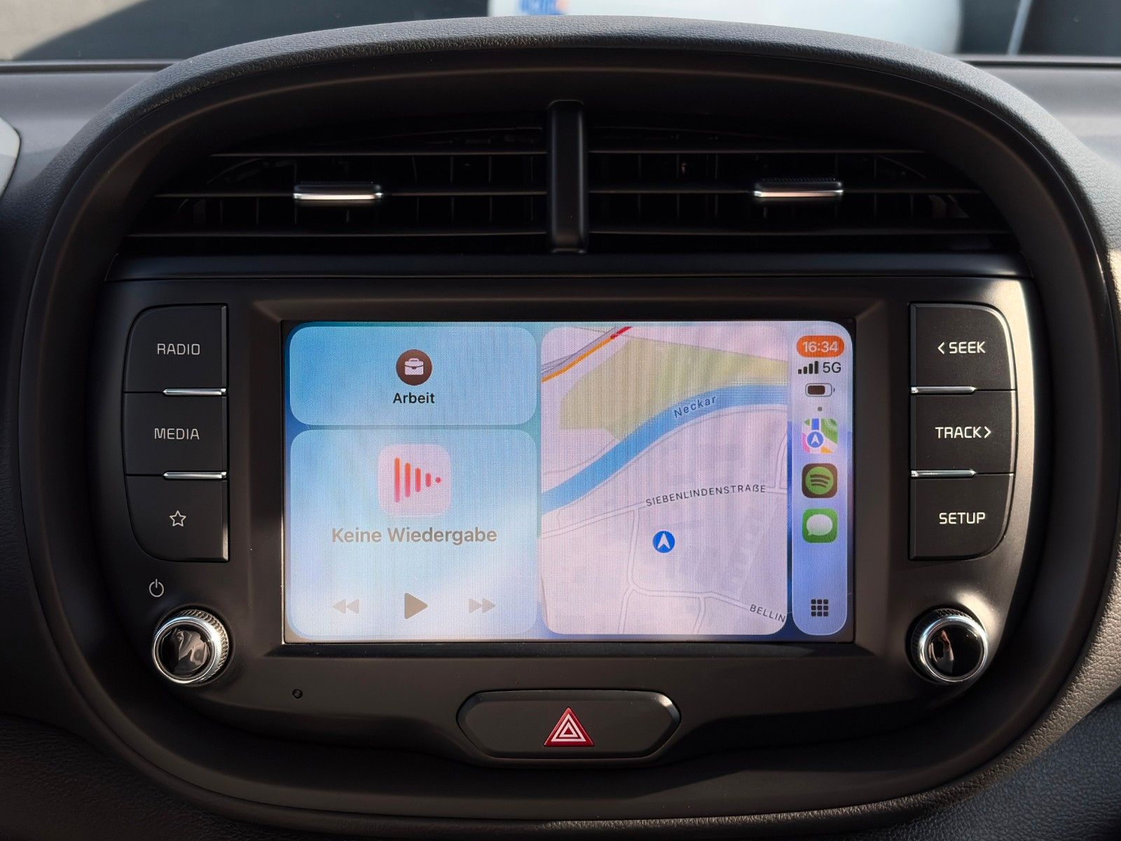 Fahrzeugabbildung Kia e-Soul Edition 39kWh LED ACC PDC CarPlay Kamera