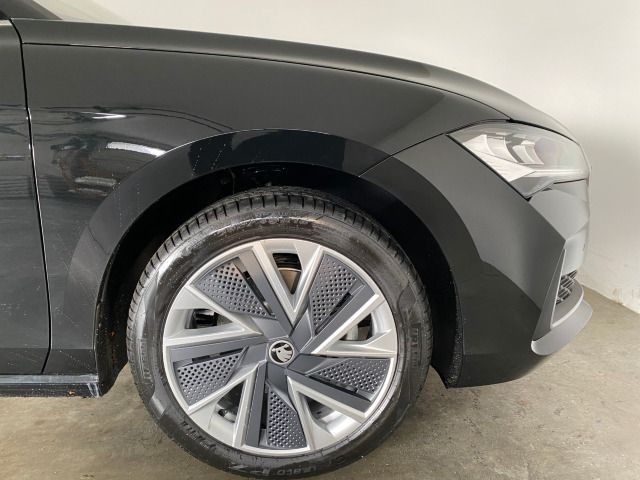 Superb Combi Selection 1.5 TSI DSG AHK+NAVI+KAME