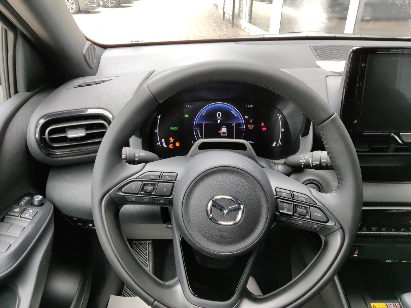 Mazda 2 Hybrid HOMURA 2026 Digitales Cockpit LED ACC A