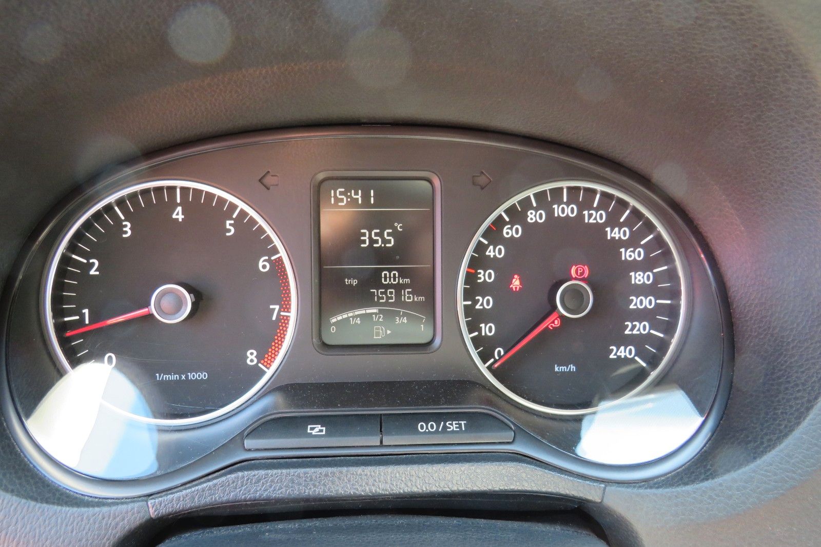 Fahrzeugabbildung Volkswagen Polo V Comfortline KLIMA RADIO SCHECKHEFT