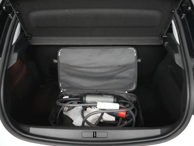 Corsa-e F FIRST EDITION 50kWH AT+LED+RÜCKFAHRKAM
