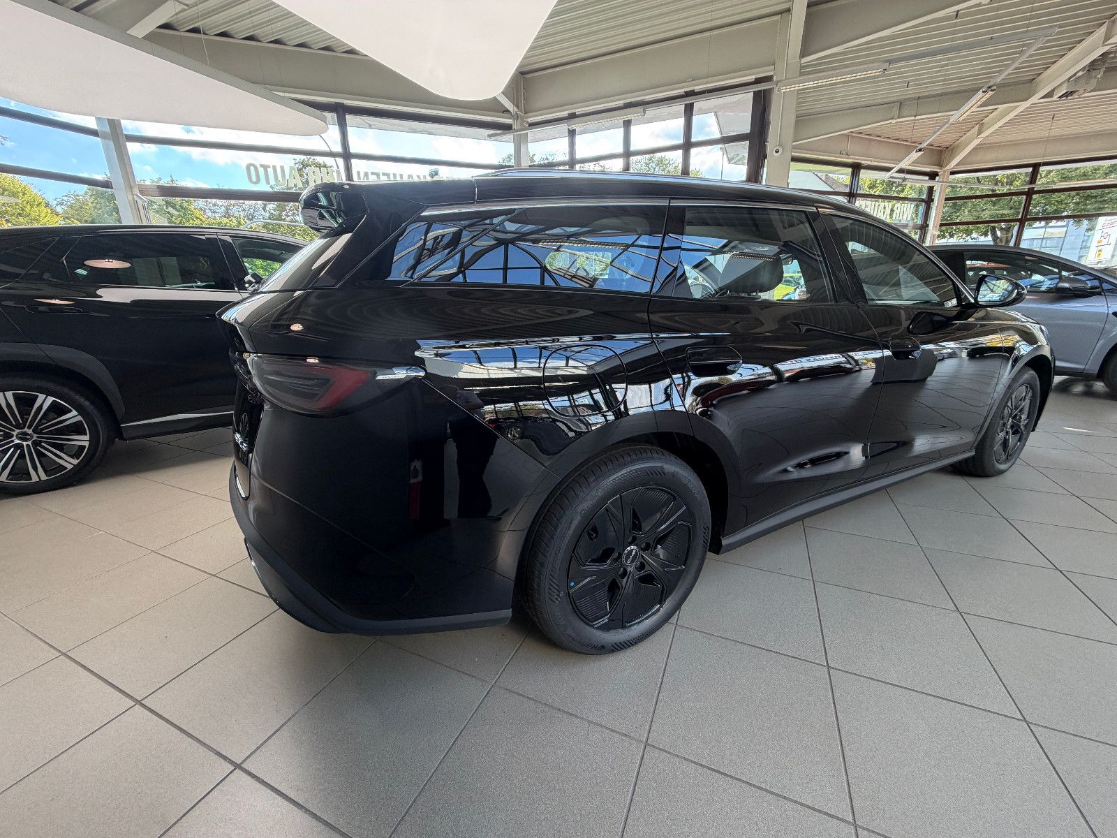 BYD SEAL Seal 6 Touring 1.5 PHEV DM-i 135 kW Boost imagem 3