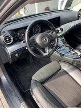 Mercedes-Benz Zu verkaufen steht ein 220 Mercedes e Klas... - Mercedes-Benz 220: 220e