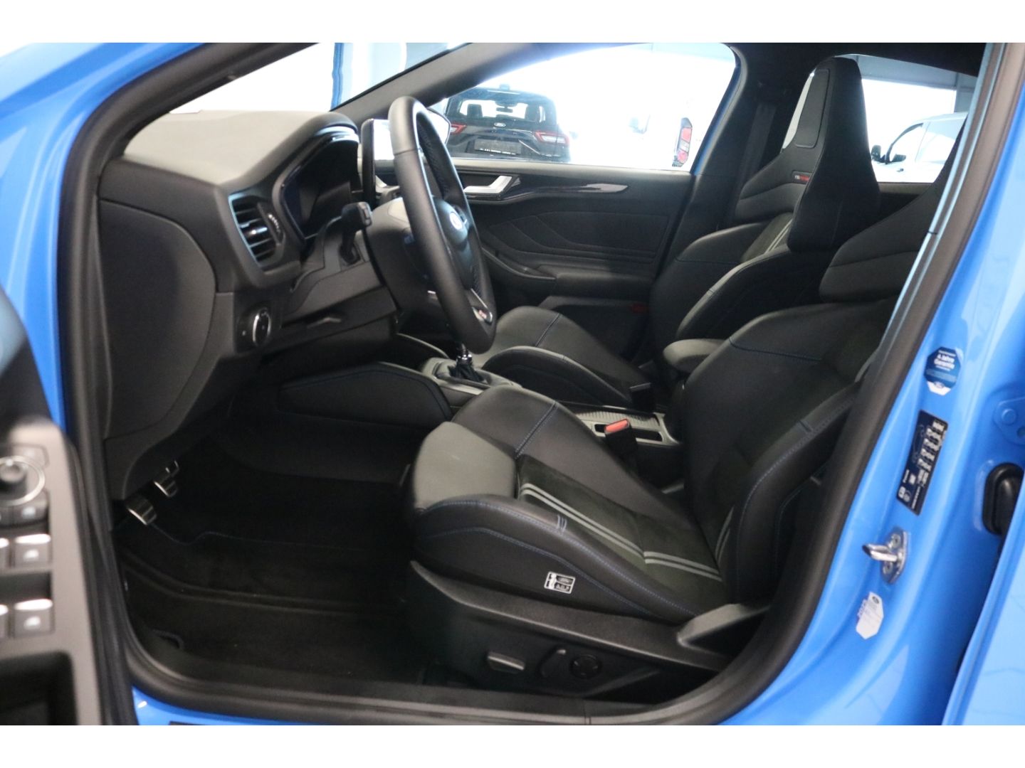 Fahrzeugabbildung Ford Focus ST X, EDITION, TRACK-PACK HUD Navi Digital