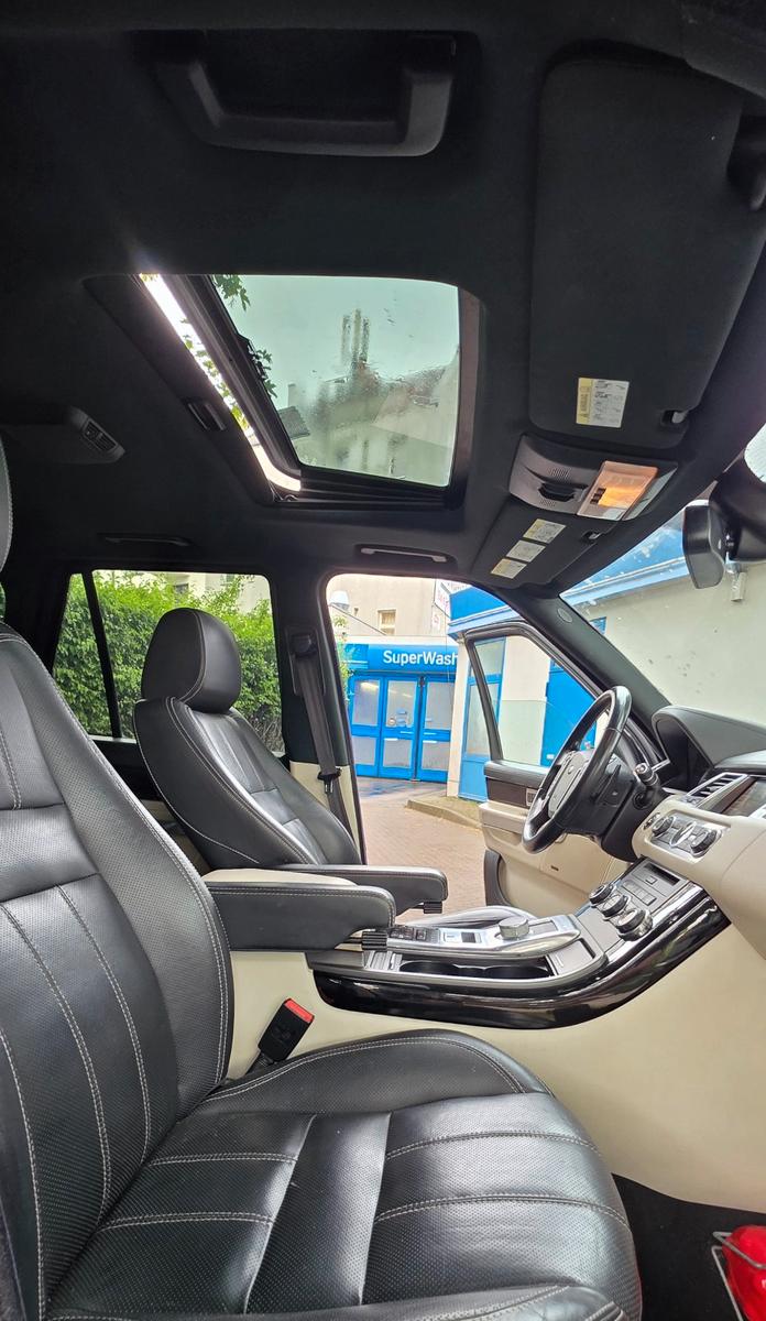 LAND ROVER RANGE ROVER SPORT 256CH - 4X4 - BVA - HISTORIQUE ENTRETIEN COMPLET - 1ERE MAIN - ATTELAGE