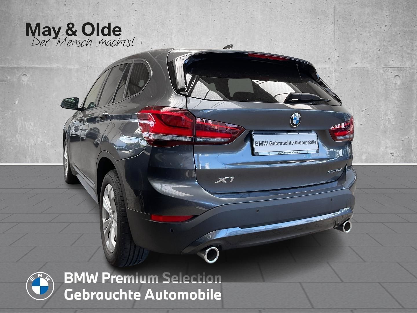 BMW X1 sDrive18d AHK Pano Navi Soundsystem el-HK Kim foto 5