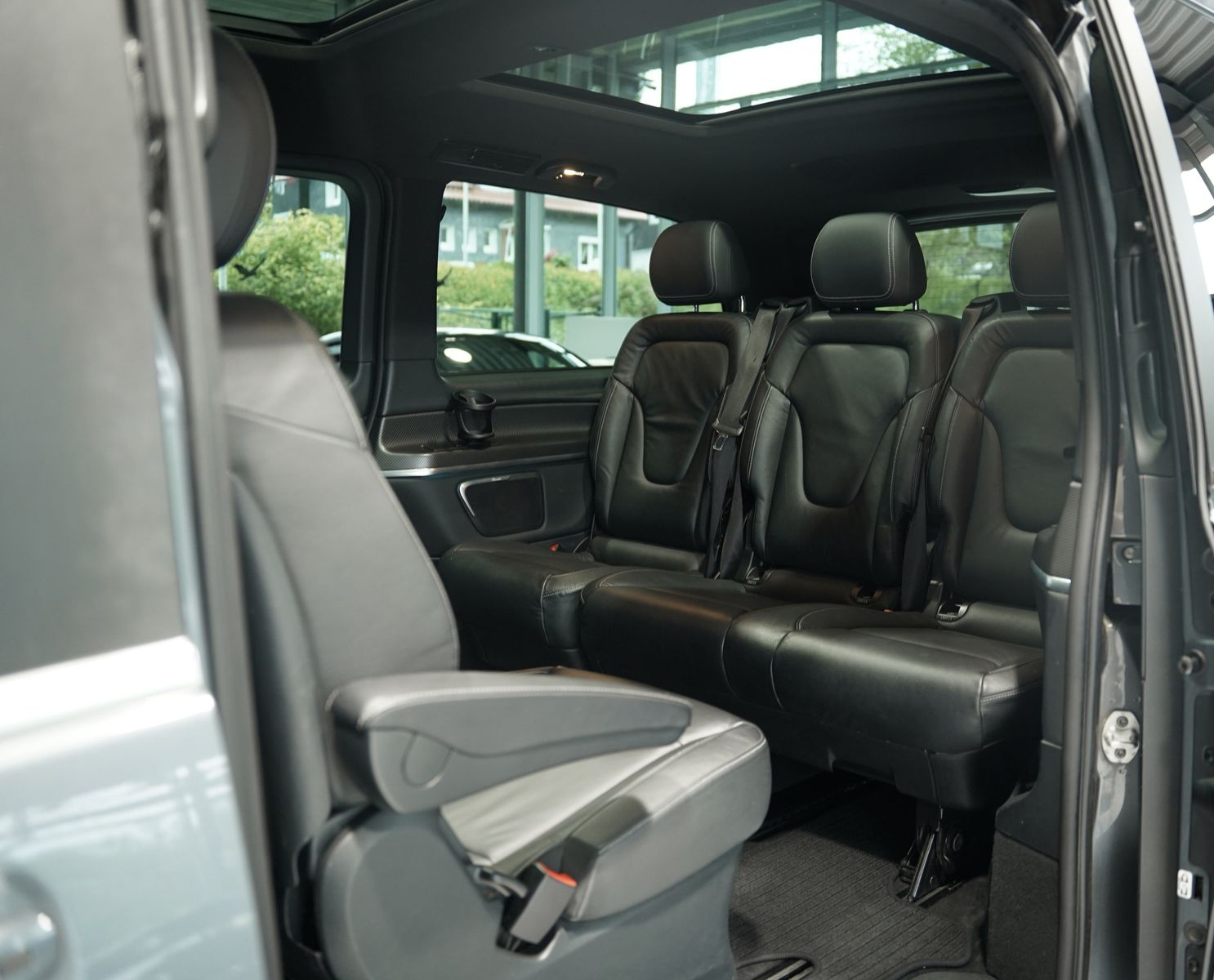 Mercedes Benz V 250