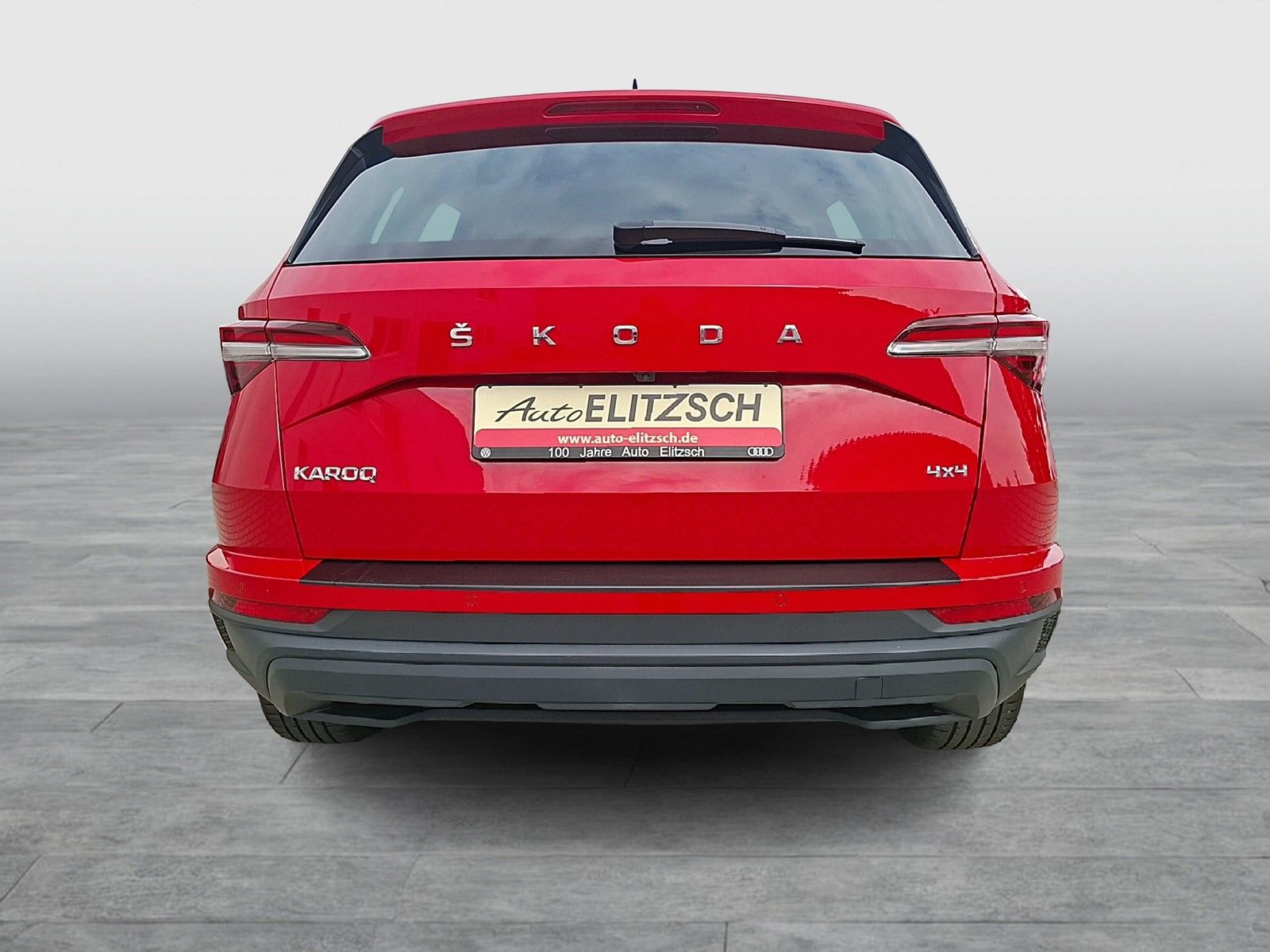 Fahrzeugabbildung SKODA Karoq TDI Tour 4x4 DSG LED AHK Navi GRA RFK SH