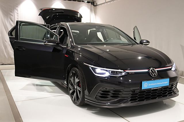 Golf GTI 8 VIII Clubsport 2.0l 300PS DSG LED KAM