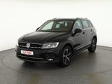 Volkswagen Tiguan 2.0 TDI Highline R-Line 4Motion Navi AHK - Volkswagen Tiguan mit Diesel-Antrieb: Geländewagen