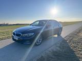BMW 330e Sport Line Automatik Sport Line - BMW 330 Unfallwagen