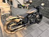 Harley-Davidson Street Bob 114 Custom Bobber J&H etc. NP34.000.-
