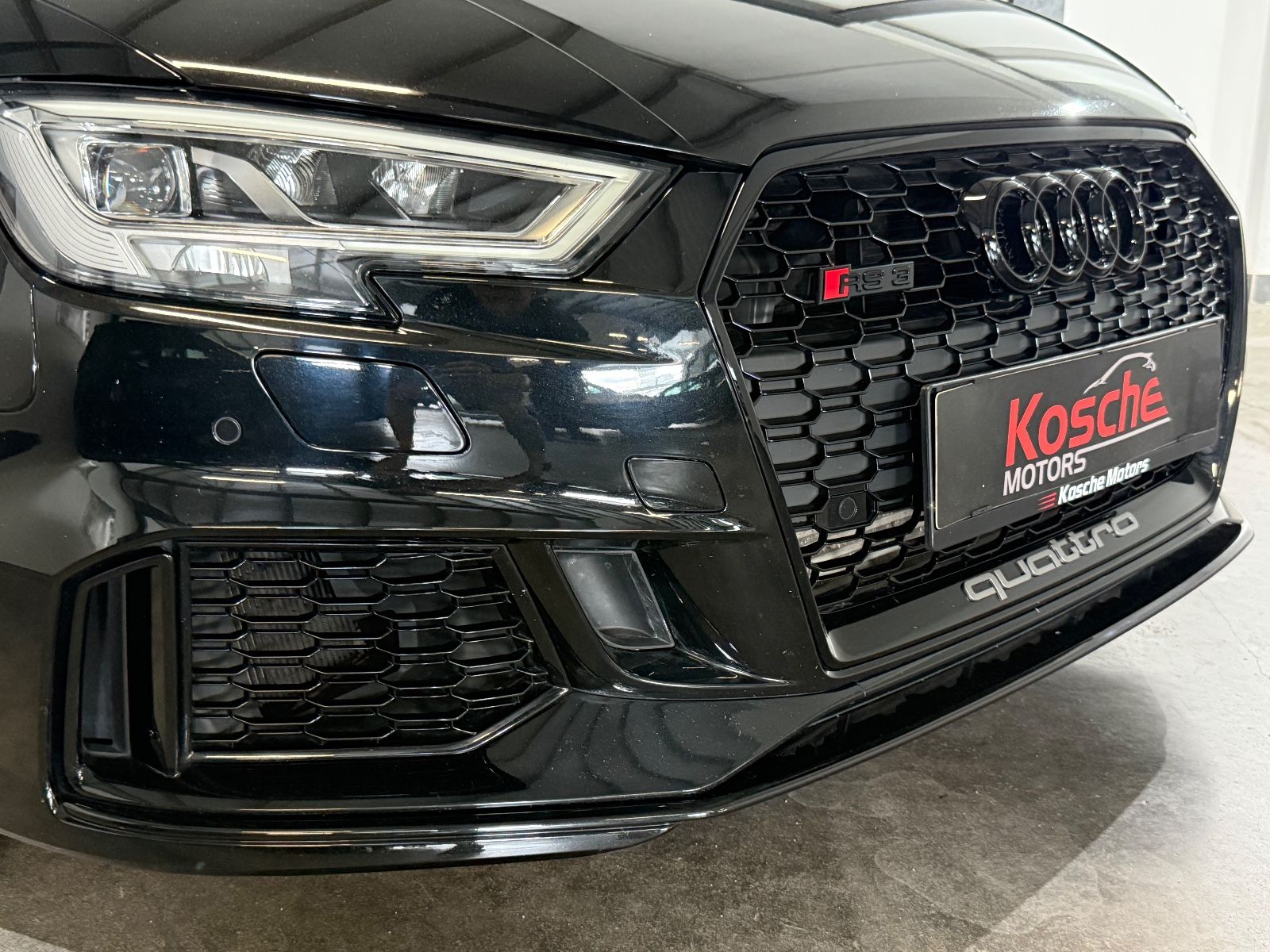 Audi RS3 Limo 2.5 TFSI quattro B&O 2.Hand foto 2