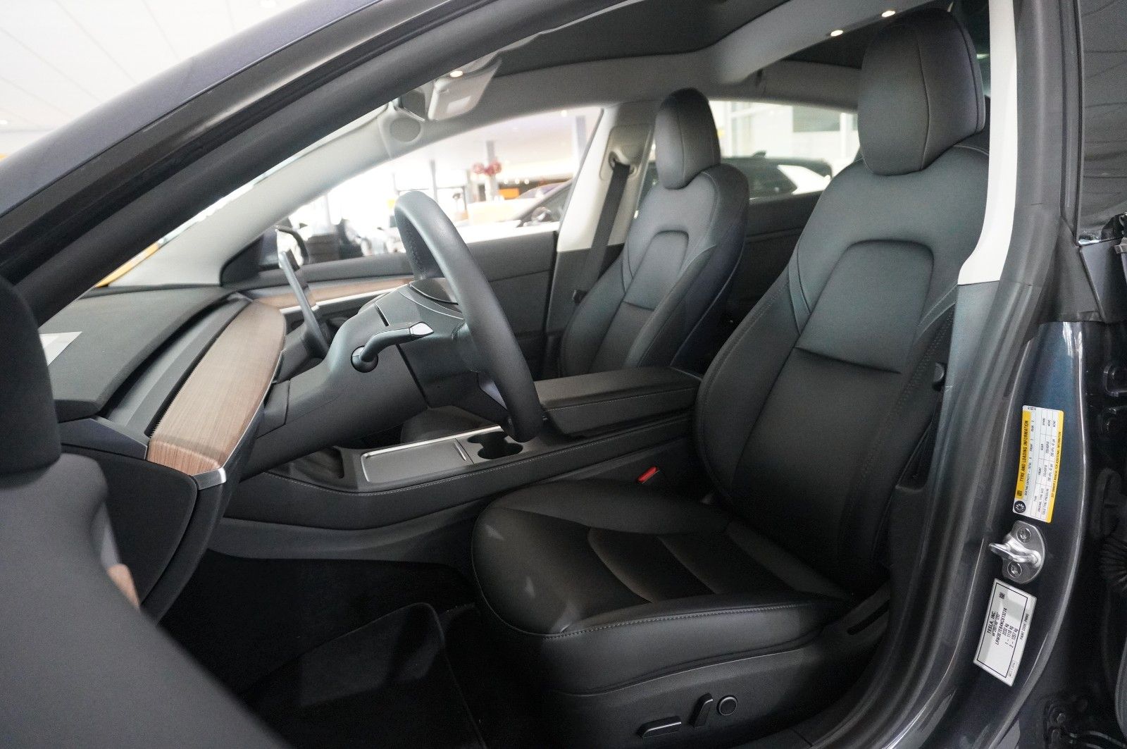 Fahrzeugabbildung Tesla Model 3 LONGRANGE DUAL-MOTOR NAVI/KAMERA/SH/PANO