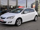 Opel Astra J 1,4 Turbo Design Edition 1. Hand - Opel Astra aus 2011: Turbo