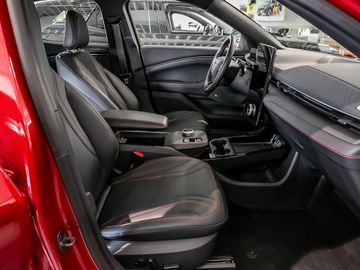 Ford Mustang Mach-E Basis AWD Stauassistent Kamera