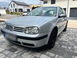 Volkswagen Golf 4 1.6 16V - Volkswagen Golf aus 2000: 1.6