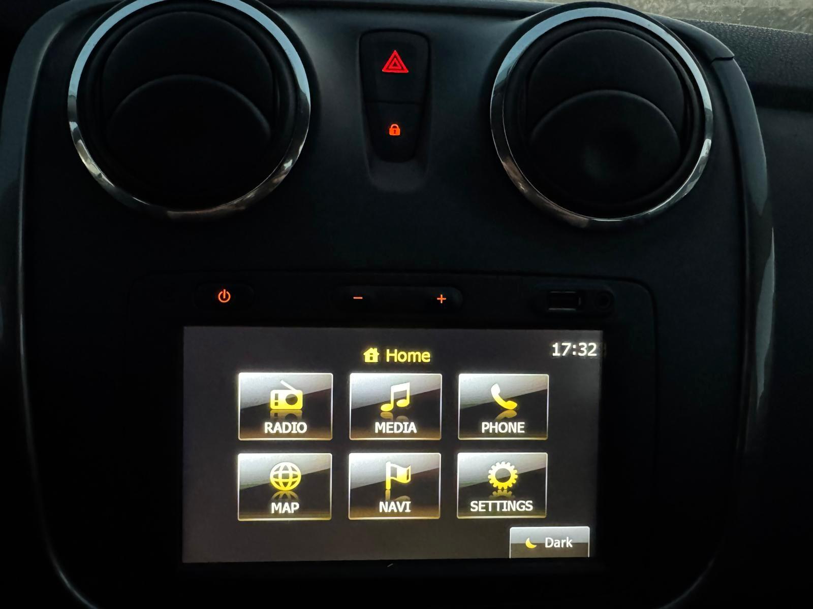 Dacia Logan 2014 — photo 14