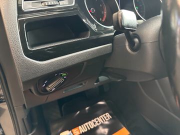 MYAUTOCENTER – Gebraucht- und Jahreswagen mit Werkstattservice in Pfaffenhofen Volkswagen Touran *AHK*ACC*PDC*3-Zonen*NAVI*1-HAND*