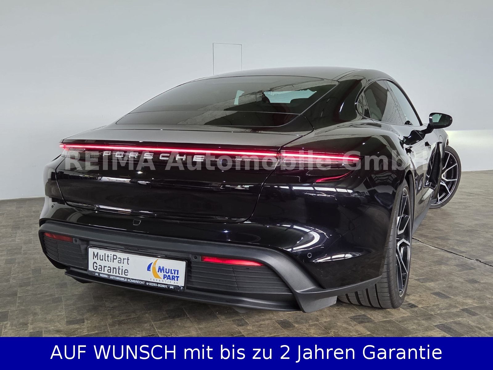 Fahrzeugabbildung Porsche Taycan Performance , Bose, Pano, ACC, LED