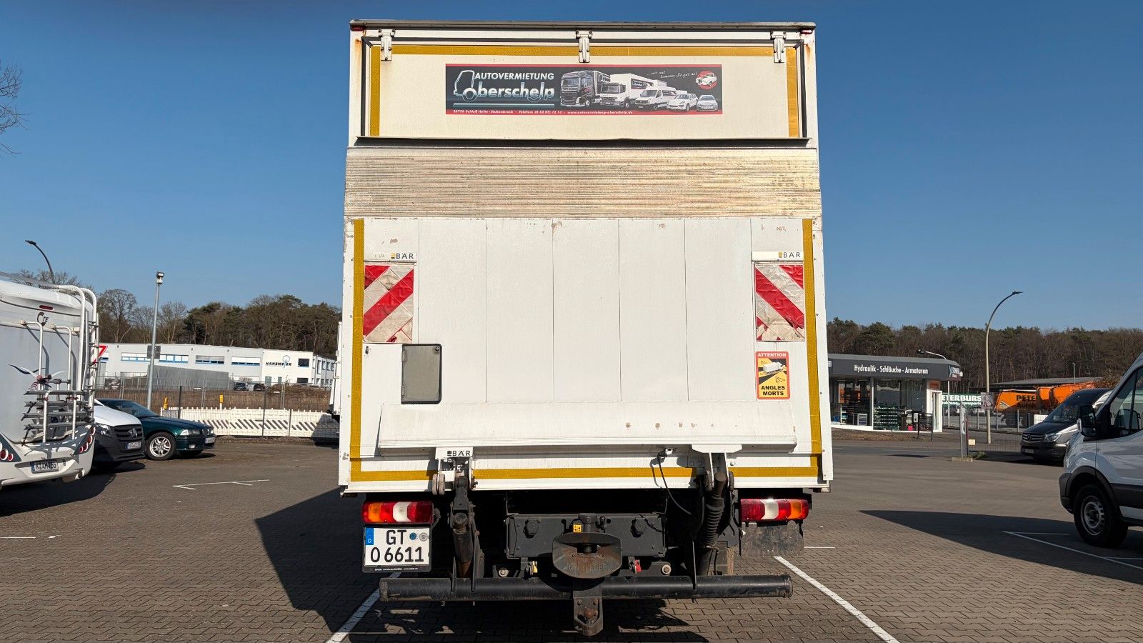 Fahrzeugabbildung Mercedes-Benz Atego 818 L