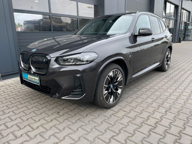 BMW iX3 Impressive PANO ACC ADAPT.FAHRW. HUD LED H&K