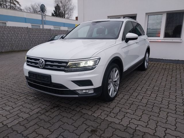 Volkswagen Tiguan 2.0 TDI BMT 4Motion*Leder*OpenSky*Navi*