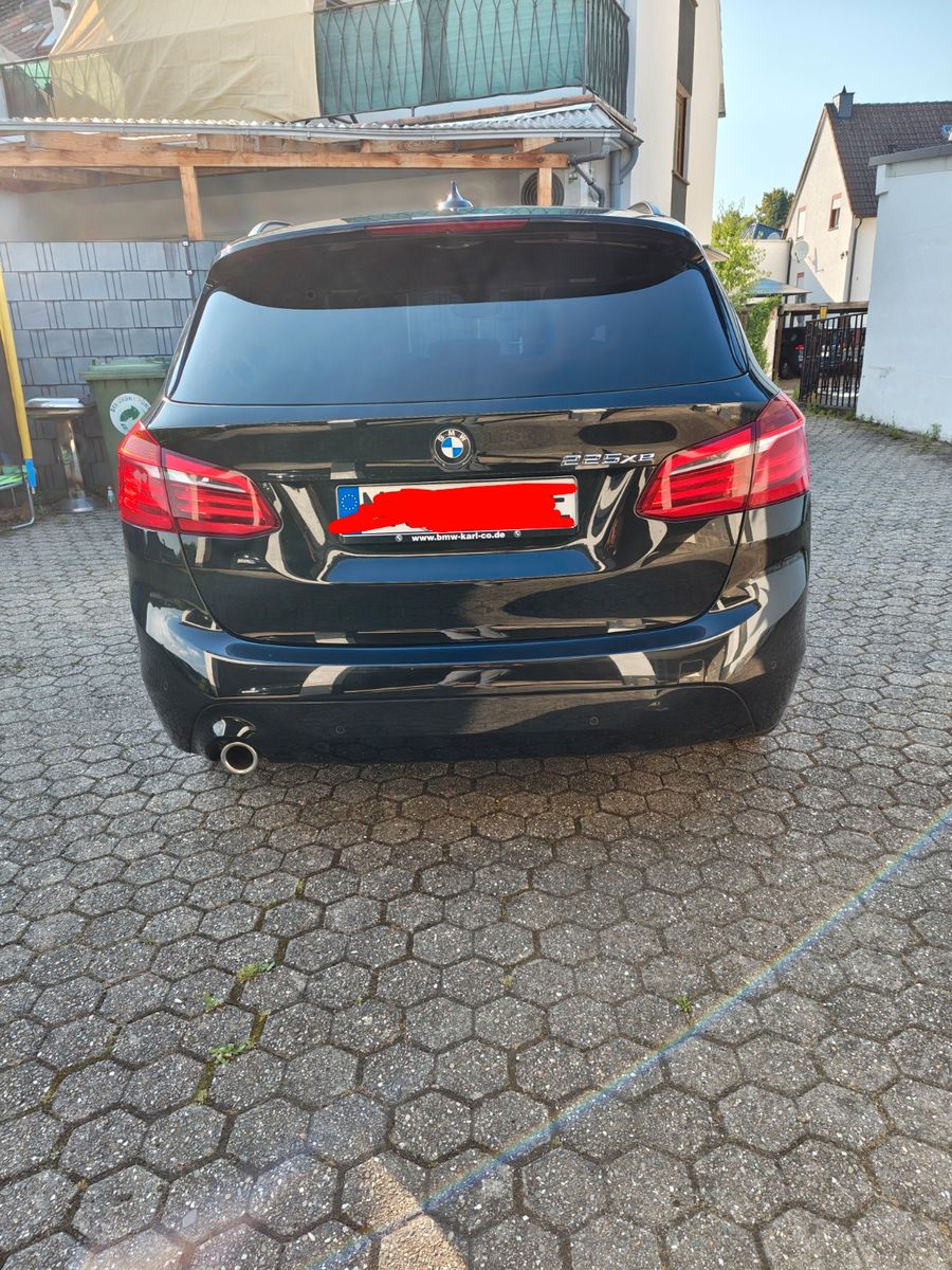 BMW 225 Active Tourer 225xe iPerformance Steptro...