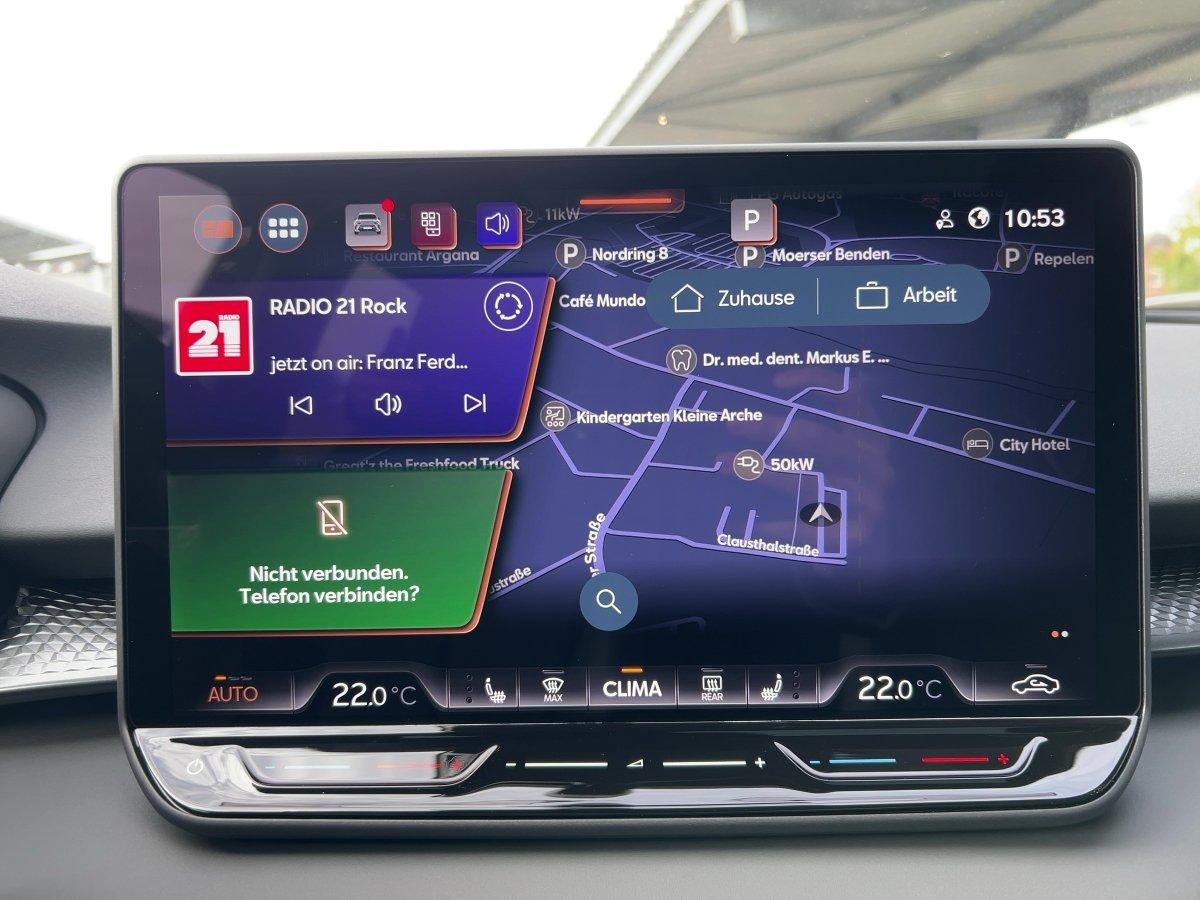 Cupra Terramar 1.5 eTSI DSG MATRIX+AHK+PANO+ACC+ALCAN