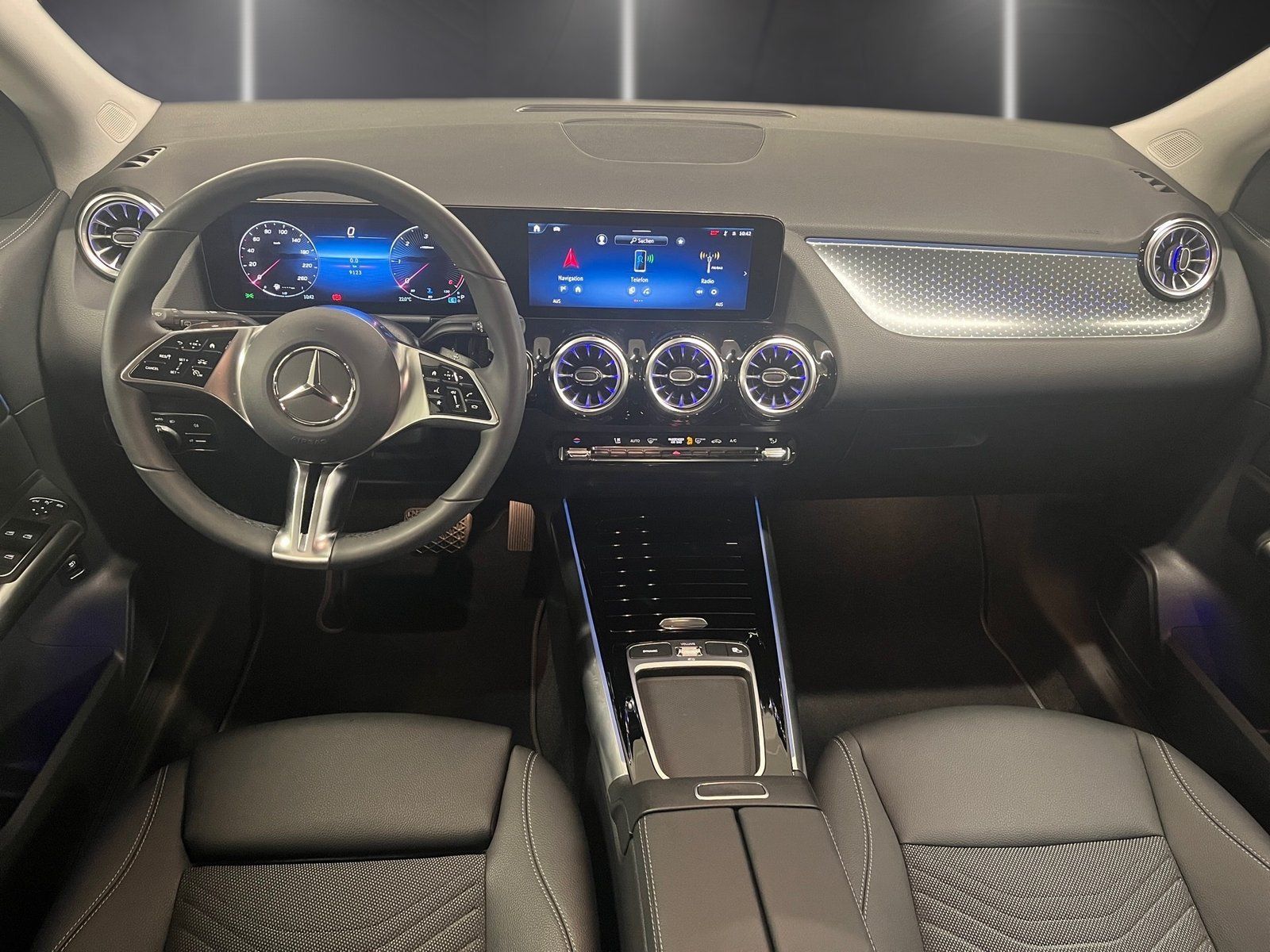 Fahrzeugabbildung Mercedes-Benz GLA 220 d 4M Progressive*360*Totwink*Night*MBUX*
