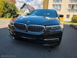 BMW 530d xDrive Touring  Luxury Line Pano Ahk Head 