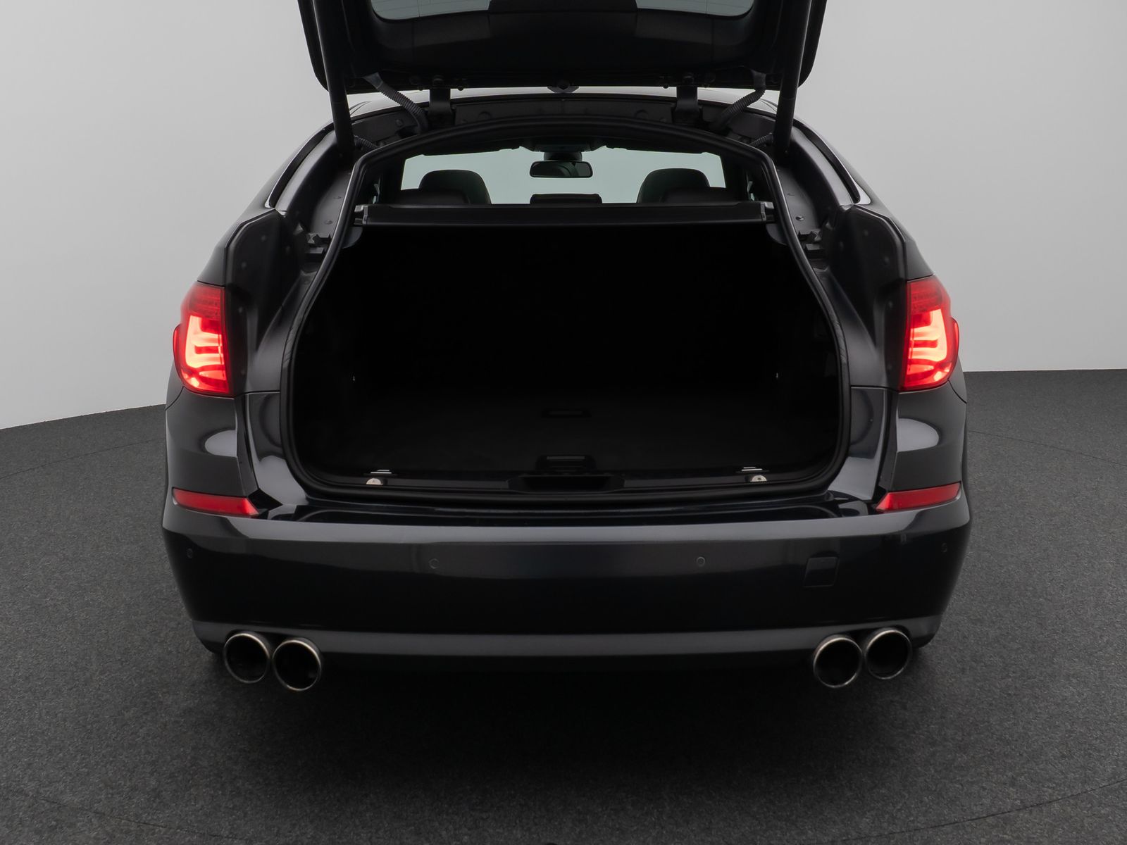 Fahrzeugabbildung BMW 535d Gran Turismo Panorama Kamera HUD HiFi Xenon