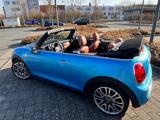MINI Cabrio Cooper S - MINI Cooper S Cabrio mit Benzin-Antrieb: Kleinwagen, Schaltgetriebe