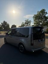 Hyundai STARIA 2.2 CRDi Signature Garantie*VOLLAUSSTATT. - Hyundai STARIA von privat