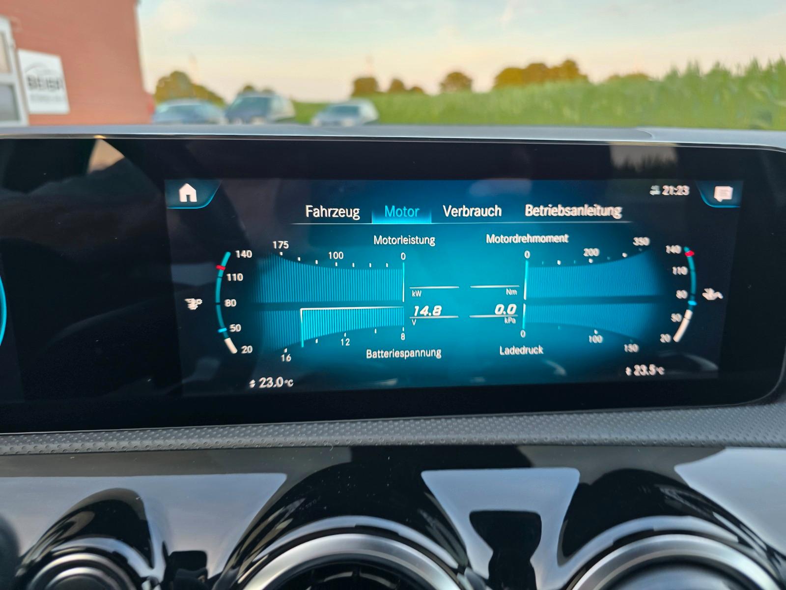 Mercedes-Benz A-Class Progressive LED Leder Kamera Alu 17 MBUX, миниатюра 25