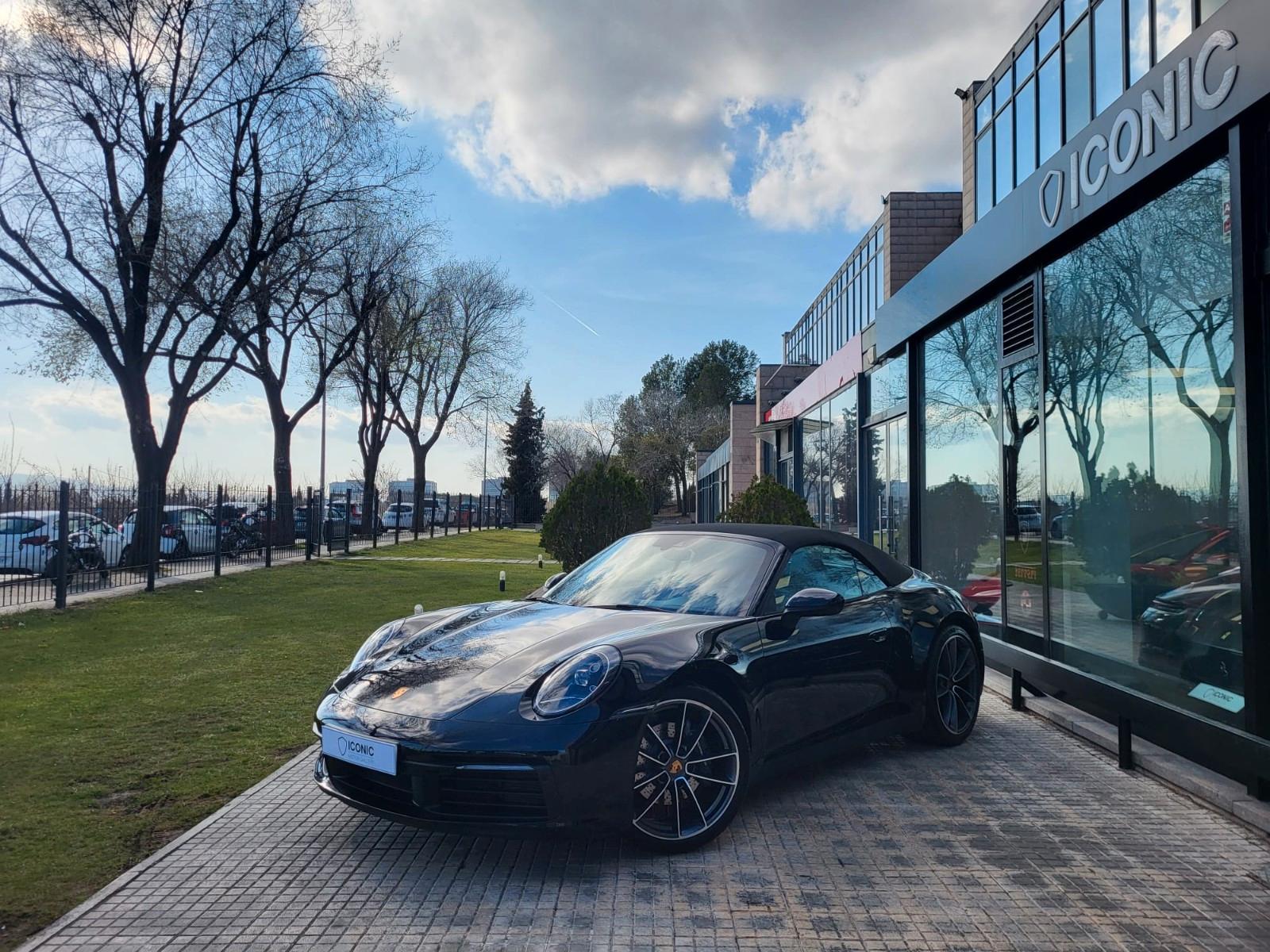 Porsche 992 Carrera Cabriolet